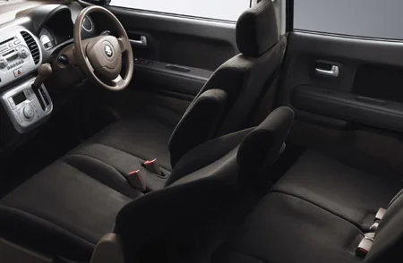 Suzuki MR Wagon WIT GS (MF22S)
