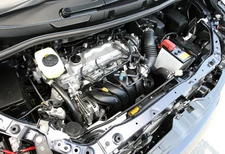 Toyota Noah X L SELECTION (ZRR75G)