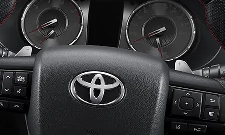 Toyota Hilux X (GUN125)