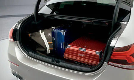 Mercedes Benz Aclass Sedan A250 4MATIC SEDAN (177147M)