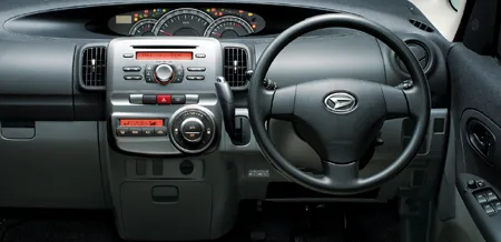 Daihatsu Tanto CUSTOM L (L375S)