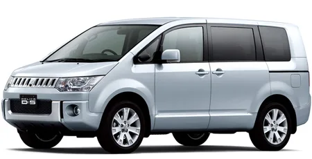 Mitsubishi Delica D5 M (CV5W)