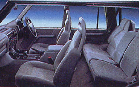 Land Rover Discovery V8i ES (LJL / LJR)