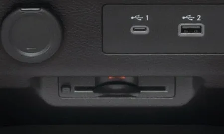Mitsubishi EK X EV P (B5AW)