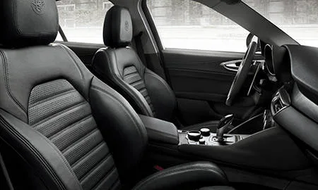 Alfa Romeo Giulia VELOCE (95220 / 95229)