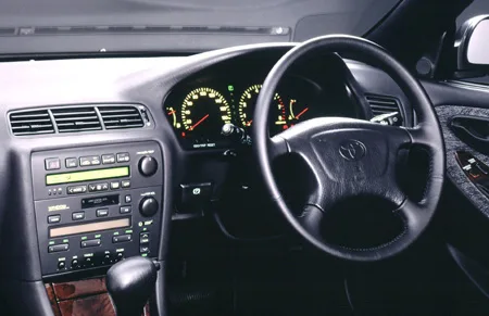 Toyota Windom 2.5 (VCV11)