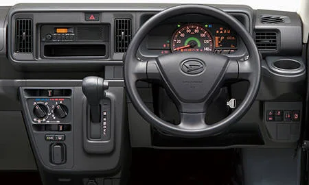 Daihatsu Hijet Cargo SPECIAL SAIII (S331V)