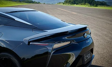 Lexus LC500H AVIATION (GWZ100)