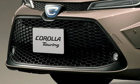 Toyota Corolla Touring HYBRID WxB 50 MILLION EDITION (ZWE211W)