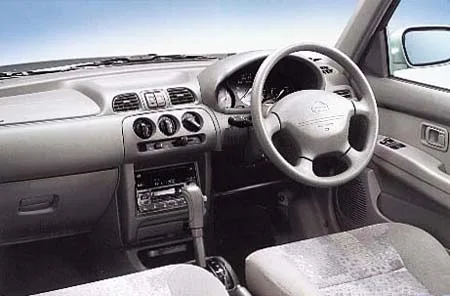 Nissan March RUMBA (K11)