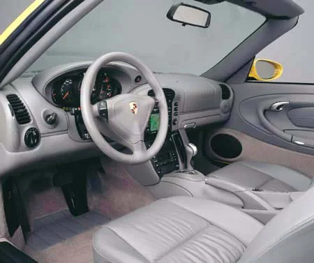 Porsche 911 CARRERA 4 CABRIOLET (996S64 / 99603)