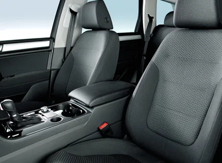 Volkswagen Touareg V6 (7PCGRS)