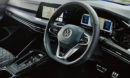 Volkswagen Golf Variant TDI R LINE PLATINUM EDITION (CDDTSV)
