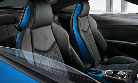 Audi TT Coupe S-LINE COMPETITION PLUS (FVDNPF)