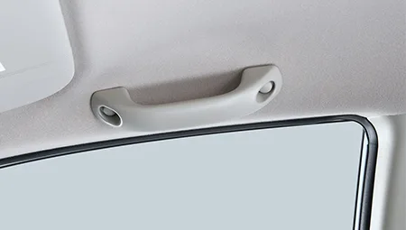 Nissan Serena 20G S-HYBRID (HC26)