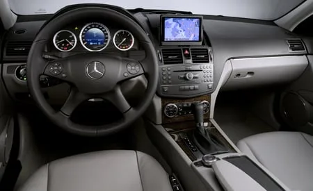 Mercedes Benz Cclass Stationwagon C200 KOMPRESSOR STATIONWAGON (204241)