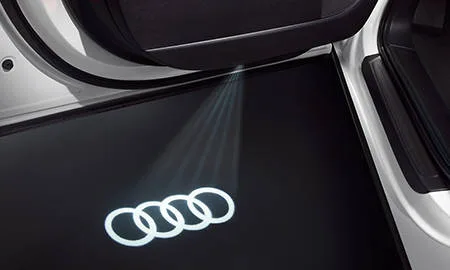 Audi TT Coupe 1.8TFSI LIGHTING STYLE EDITION (FVCJS)
