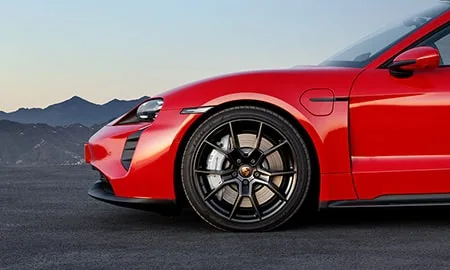Porsche Taycan GTS (J1NA1C / J1NE)