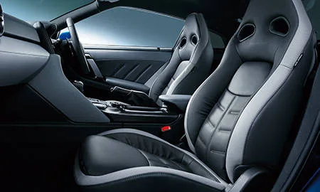 Nissan Gtr 50TH ANNIVERSARY (R35)