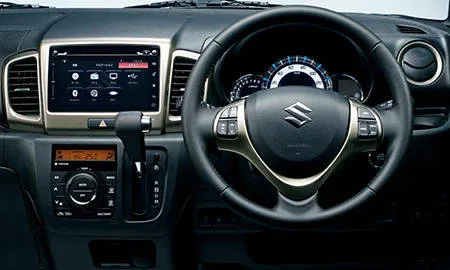 Suzuki Spacia Custom Z TURBO (MK42S)
