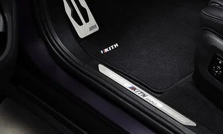 Bmw XM BY KITH (22CS44)