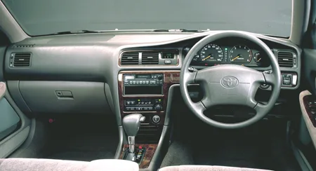 Toyota Chaser AVANTE (GX100)