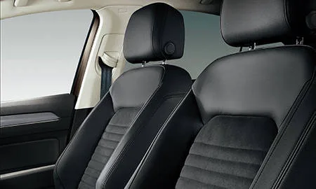 Volkswagen Passat TDI ELEGANCELINE (3CDFC)