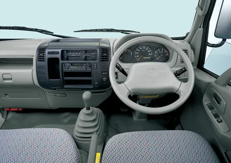 Toyota Dyna BASE GRADE (TRY220)
