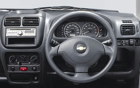 Chevrolet Cruse LS (HR52S)