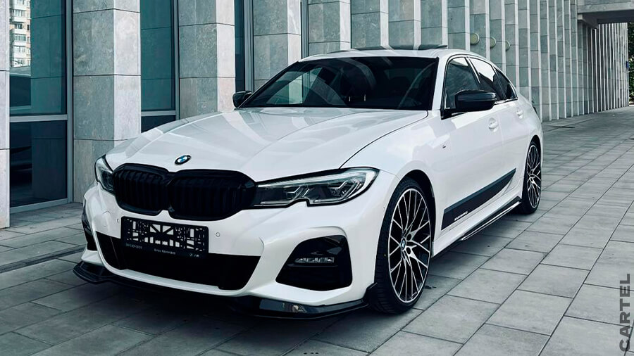 BMW 330i