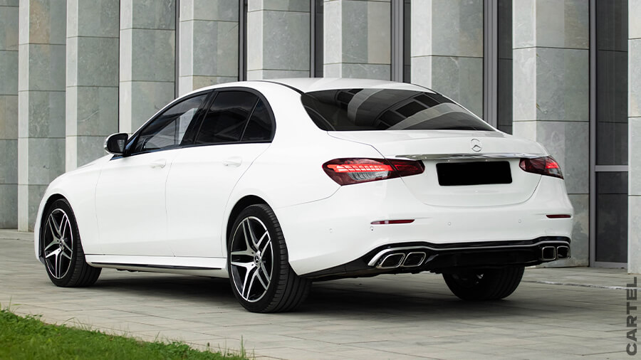 Mercedes-Benz E200