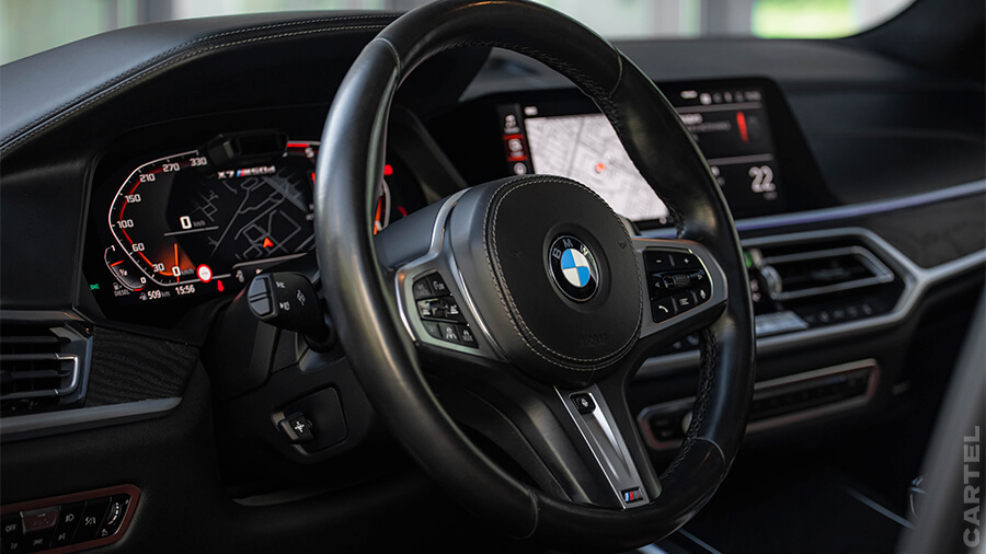 BMW X7 M50D