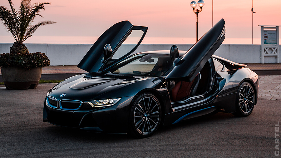 BMW i8