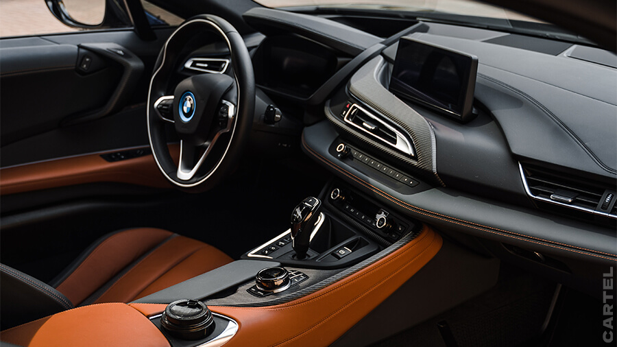 BMW i8