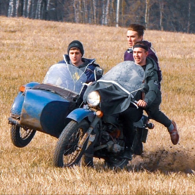 Андрей скутерец