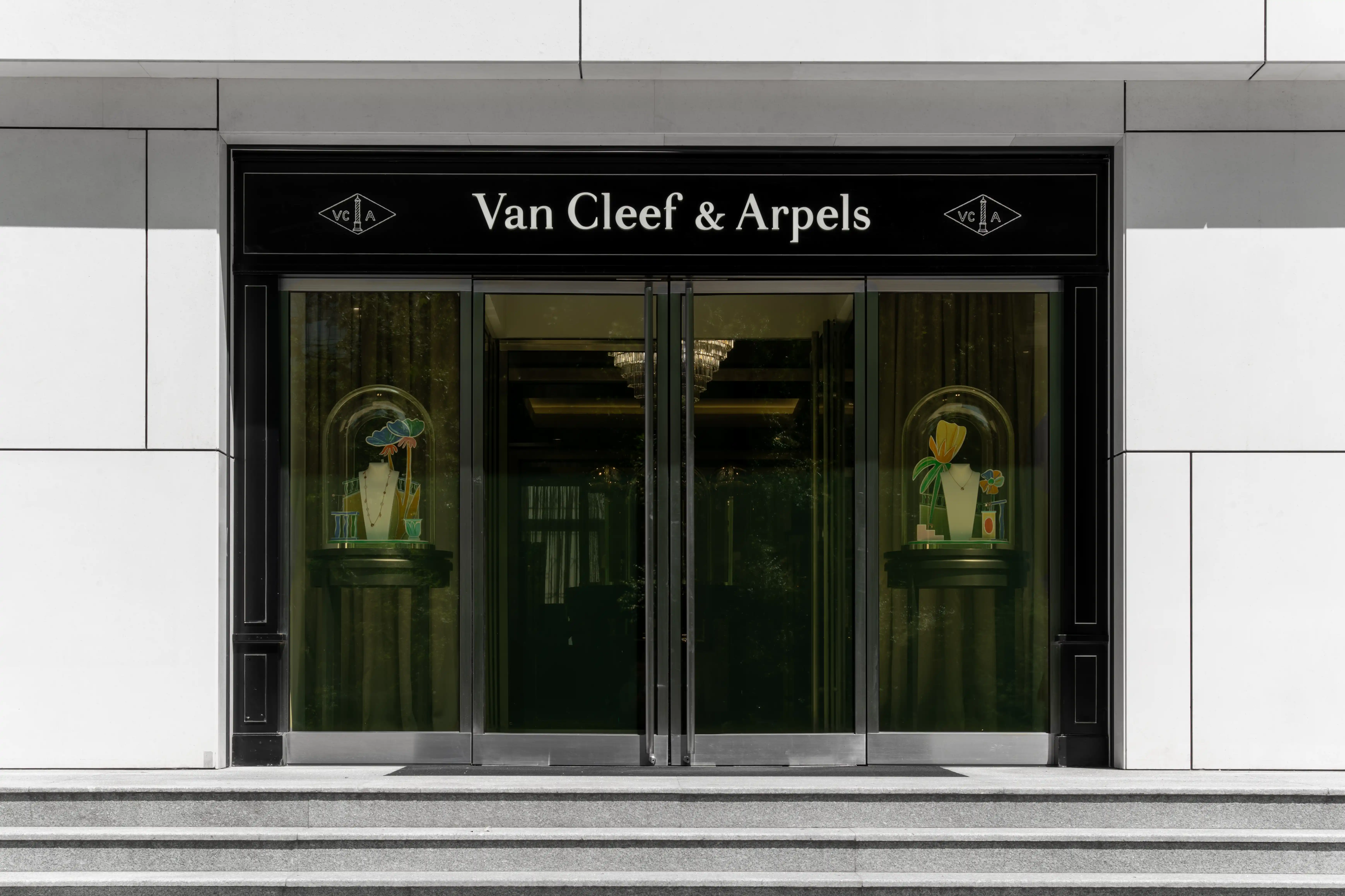 store-image