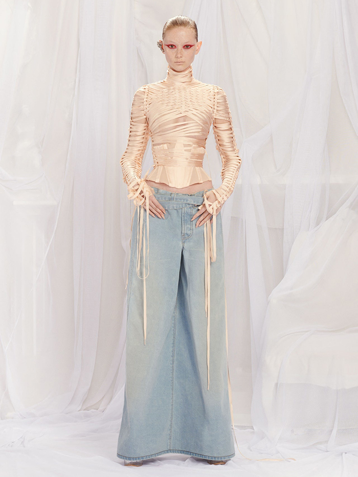 В истории бренда Maison Margiela открывается новая глава: кто такой Гленн Мартенс и чем он знаменит в моде - Новости Viled.kz - фото 2