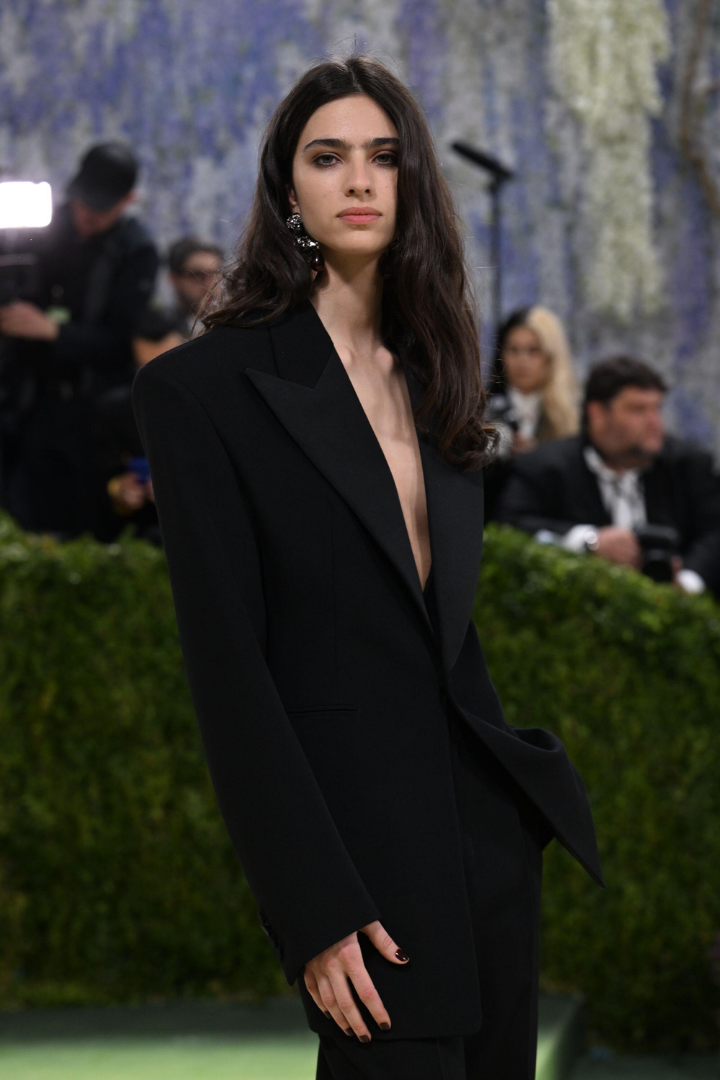 Saint Laurent 2026 жылғы Met Gala-дағы жетекші бренд: 12 дәлел - Жаңалықтар Viled.kz - сурет 8