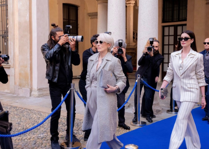 «Дьявол носит Prada 2»: Басты кейіпкерлер не киеді – әйгілі винтаждан 2026 жылғы коллекцияларға дейін - Жаңалықтар Viled.kz - сурет 6