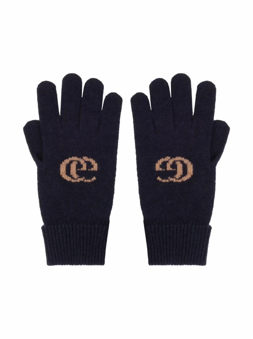 Gucci women's GG Supreme gloves - buy for 274200 KZT in the official Viled  online store, art. 603635 3SAAH.9764_8_231