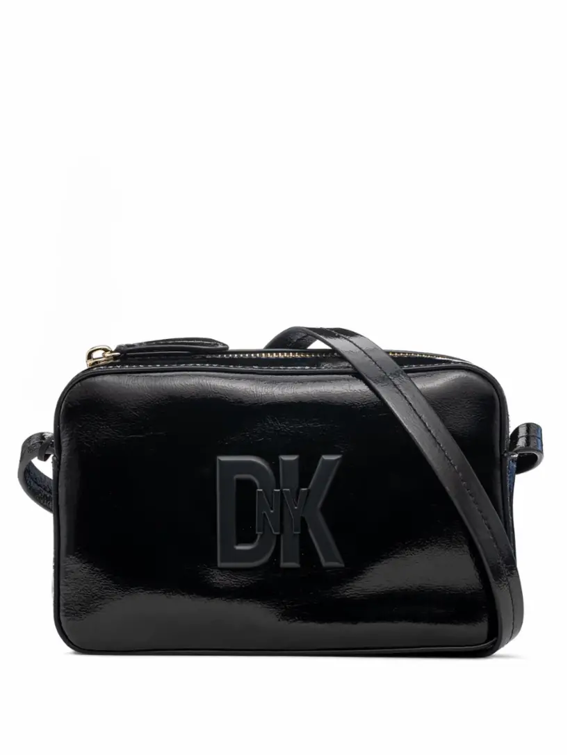 Dkny tilly stacked discount logo camera bag