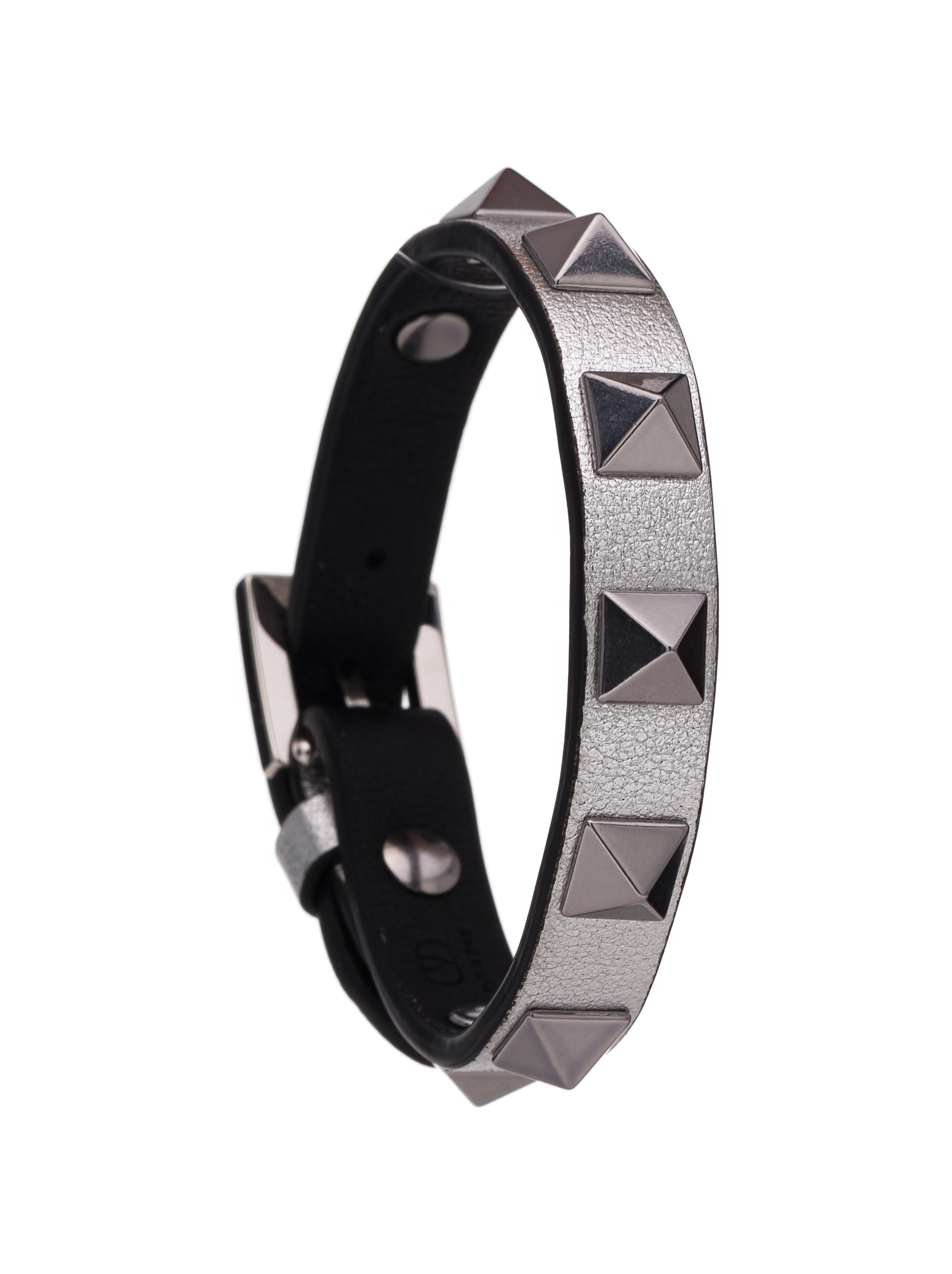 Rockstud hot sale leather bracelet