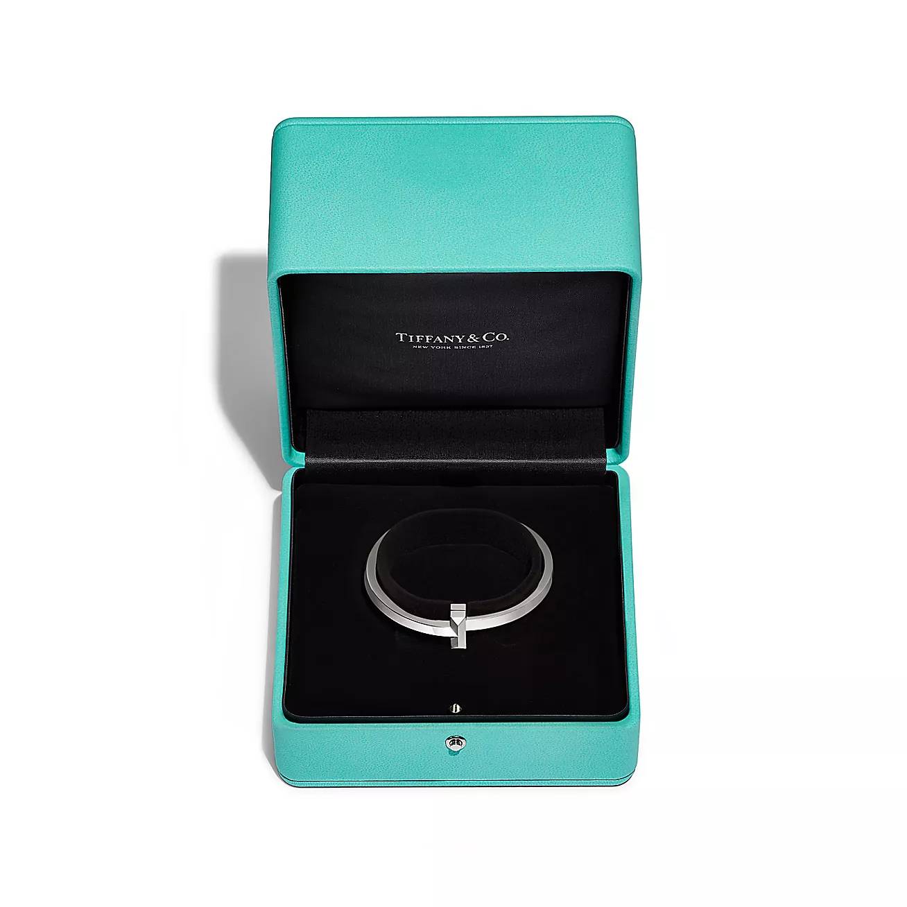 Tiffany & Co. Tiffany T T1 Wide Hinged Bangle White Gold