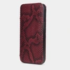 Чехол Benoit для iPhone 15 Pro из кожи питона, бордового цвета