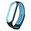 Силиконовый ремешок для Xiaomi Mi Smart Band 5 / Mi Smart Band 6 (черный/голубой) Sport