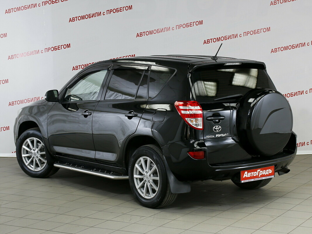 Купить тойота рав 4 на механике. Тойота рав 4 механика полный привод. Toyota rav4 2012 полный привод. Рав 4 двухдверный новый. Тойота рав 4 полный привод механика 2014 год.