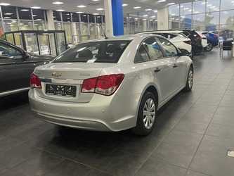 Chevrolet Cruze Седан