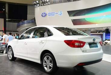 FAW Besturn B30