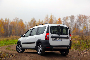 Lada Largus Cross 5 Мест
