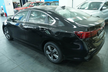 KIA Cerato